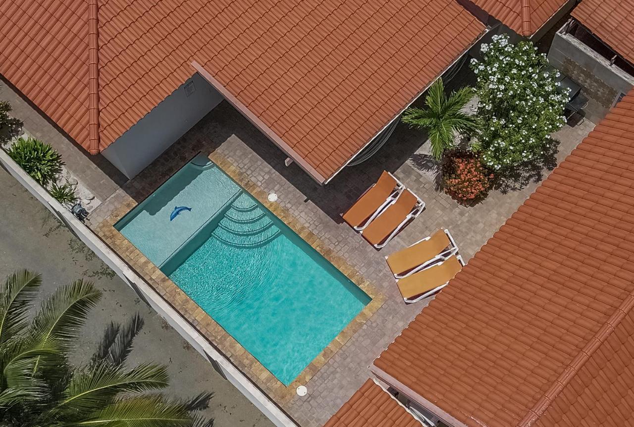 Villa Swiss Paradise With Private Pool Palm Beach Buitenkant foto