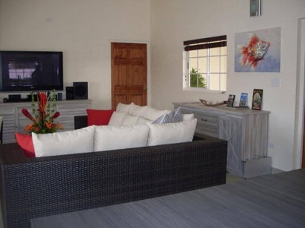 Villa Swiss Paradise With Private Pool Palm Beach Buitenkant foto